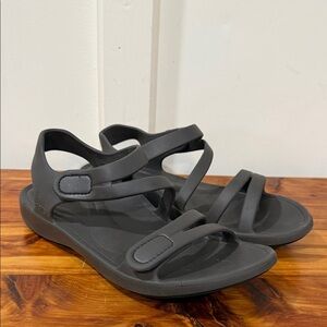 Aetrex Jillian Sport Black EVA Sandals